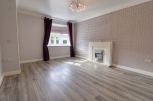 Lounge- click for photo gallery